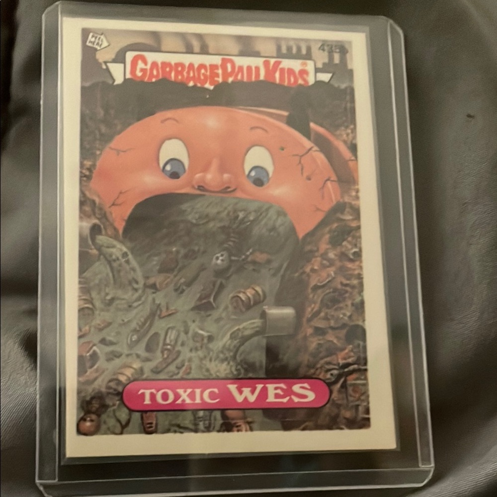 Topps Pink Garbage Pail Kids Collectible Card